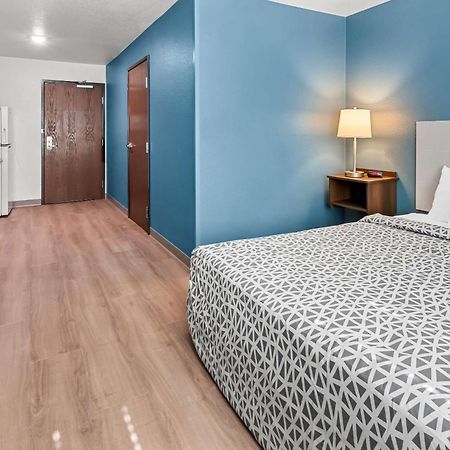 Woodspring Suites Waco South Bagian luar foto