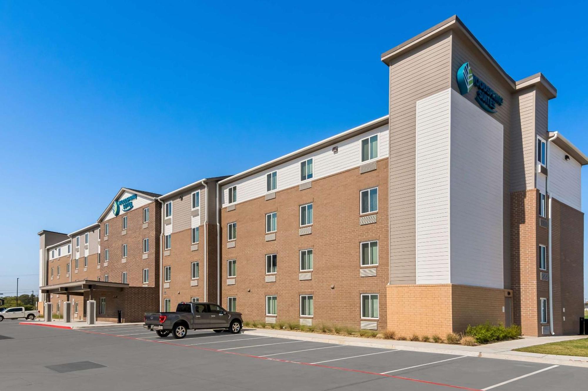 Woodspring Suites Waco South Bagian luar foto