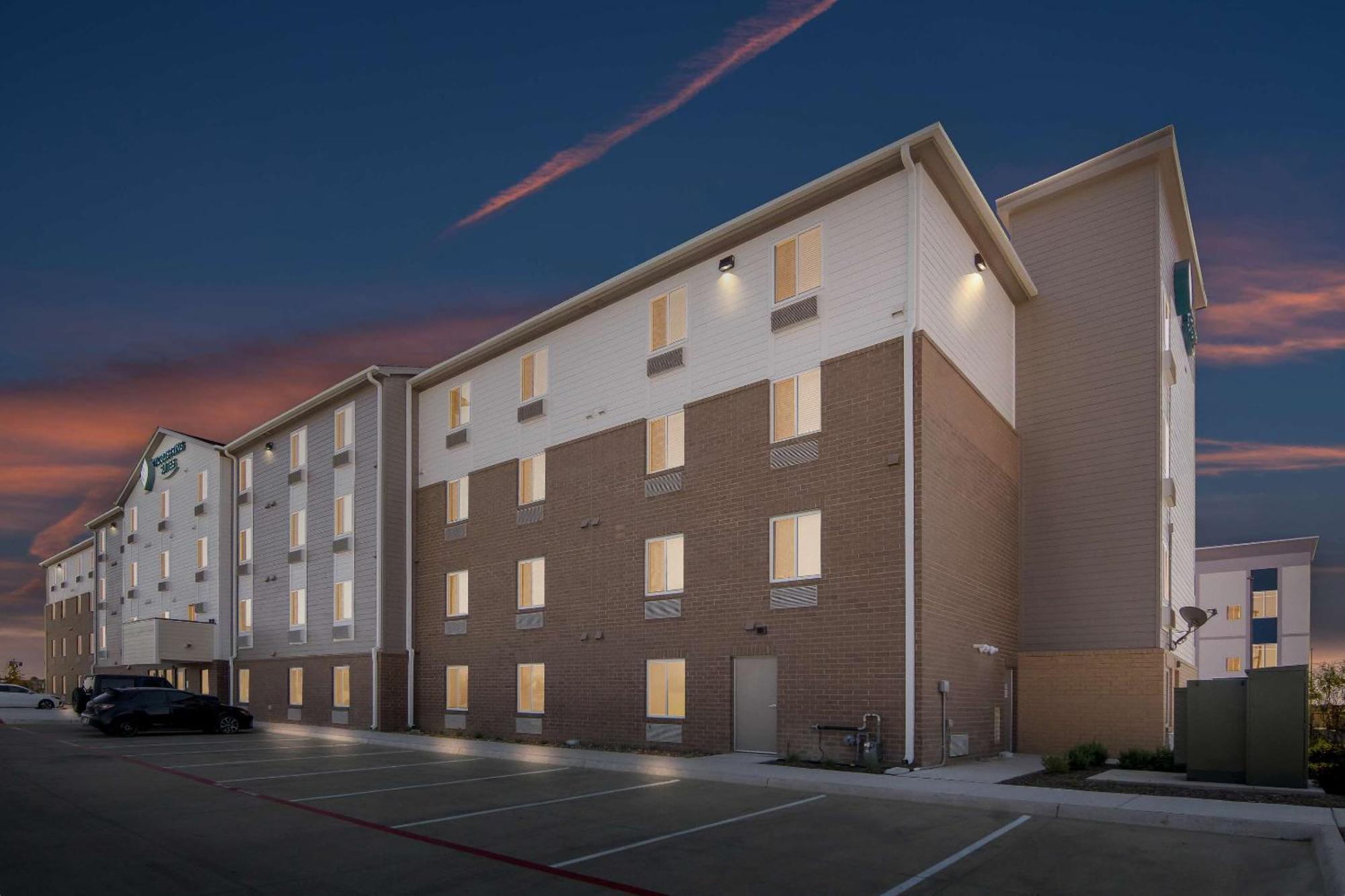 Woodspring Suites Waco South Bagian luar foto